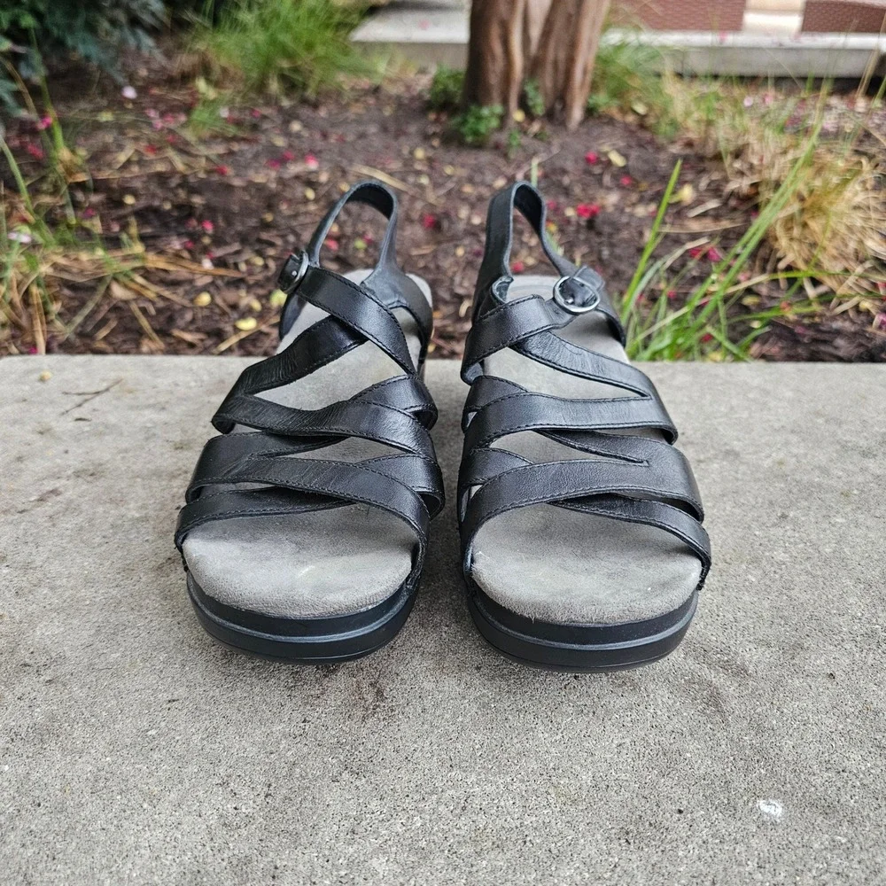 Dansko Stevie Wedge Sandals 39 Black Leather Slingback Comfort Shoes Granola